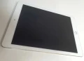 Apple iPad PRO 9.7 32 GB A1674 CELLULAR Wifi(2).jpg